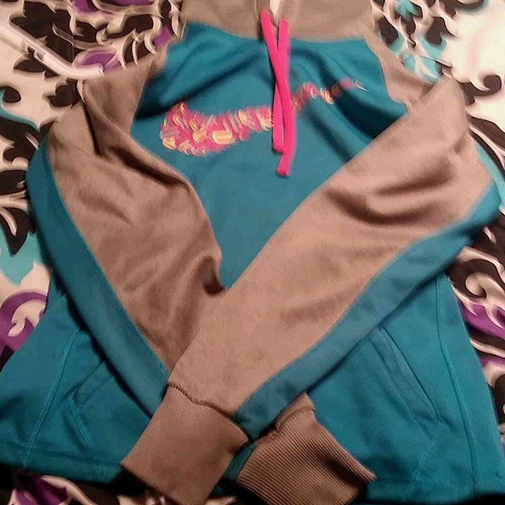 Nike hoodie